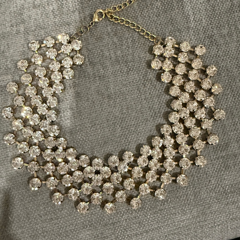 Anthropologie Elegant Gold and Crystal Collar Statement Necklace - Picture 2 of 9